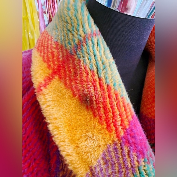 Vintage 80s 90s Bright rainbow plaid faux fur jacket - Picture 6 of 8